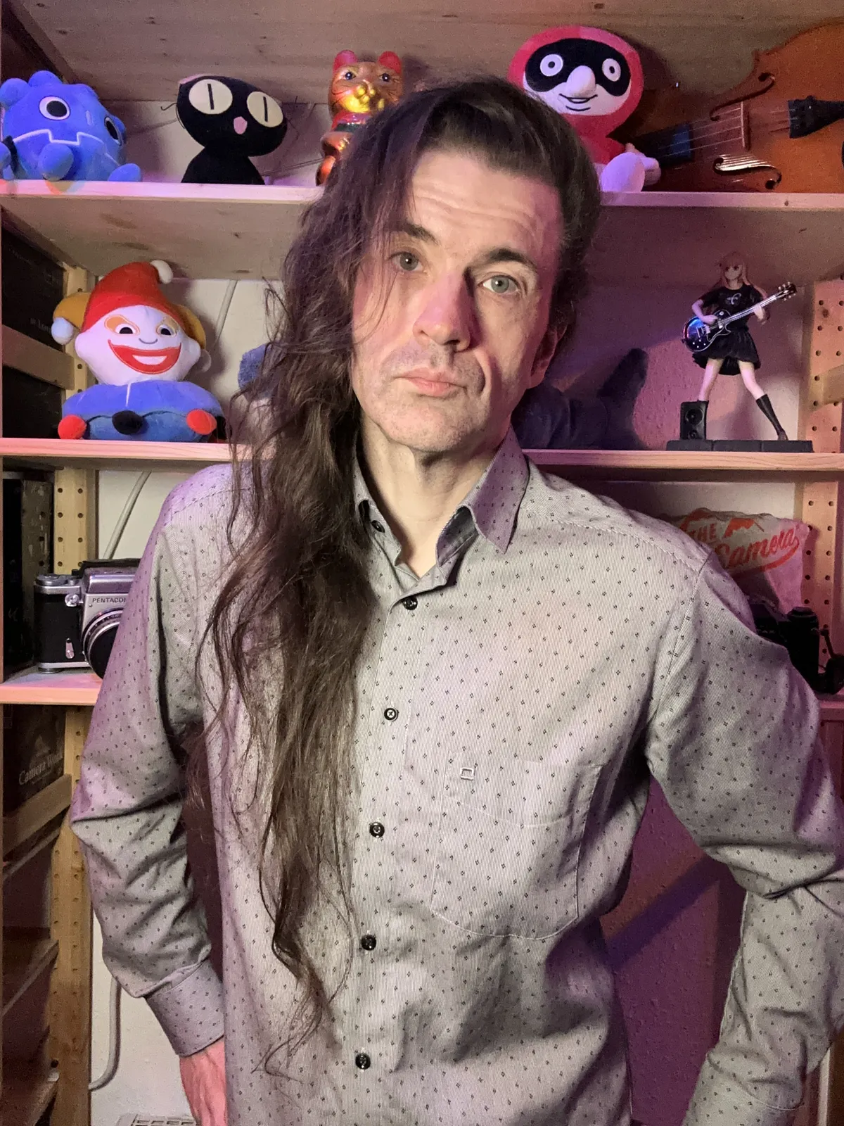 Some middle aged white dude with hair that has been growing for 1991 days
