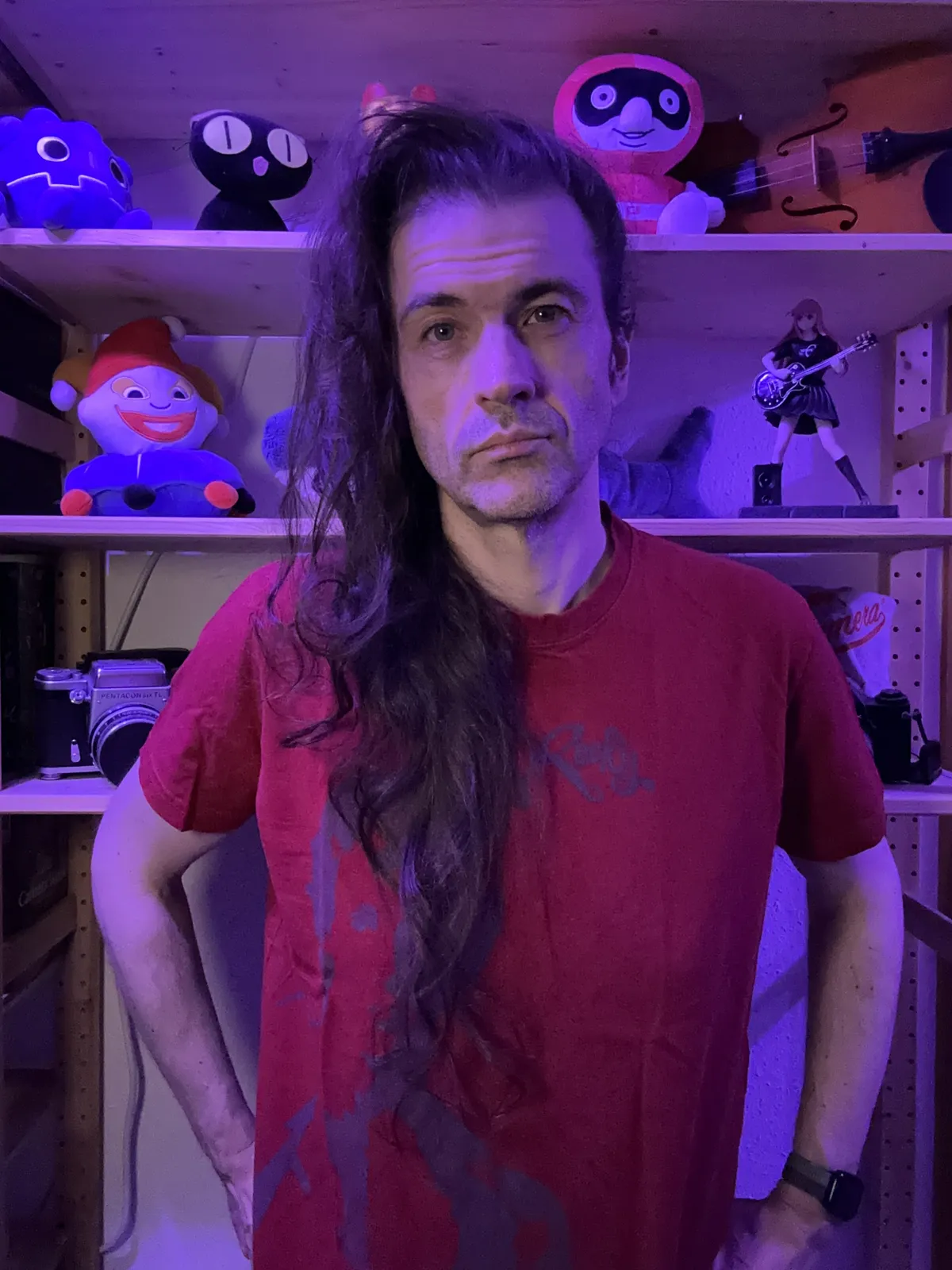 Some middle aged white dude with hair that has been growing for 1993 days