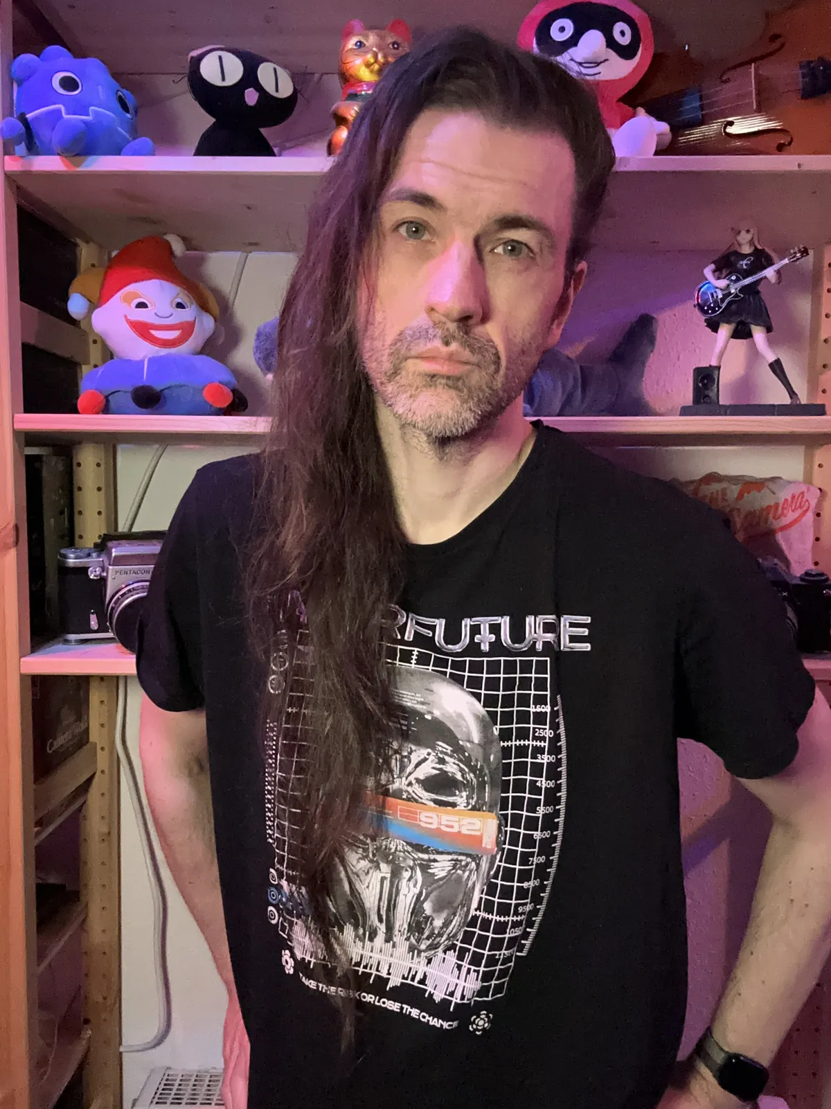 Some middle aged white dude with hair that has been growing for 2010 days