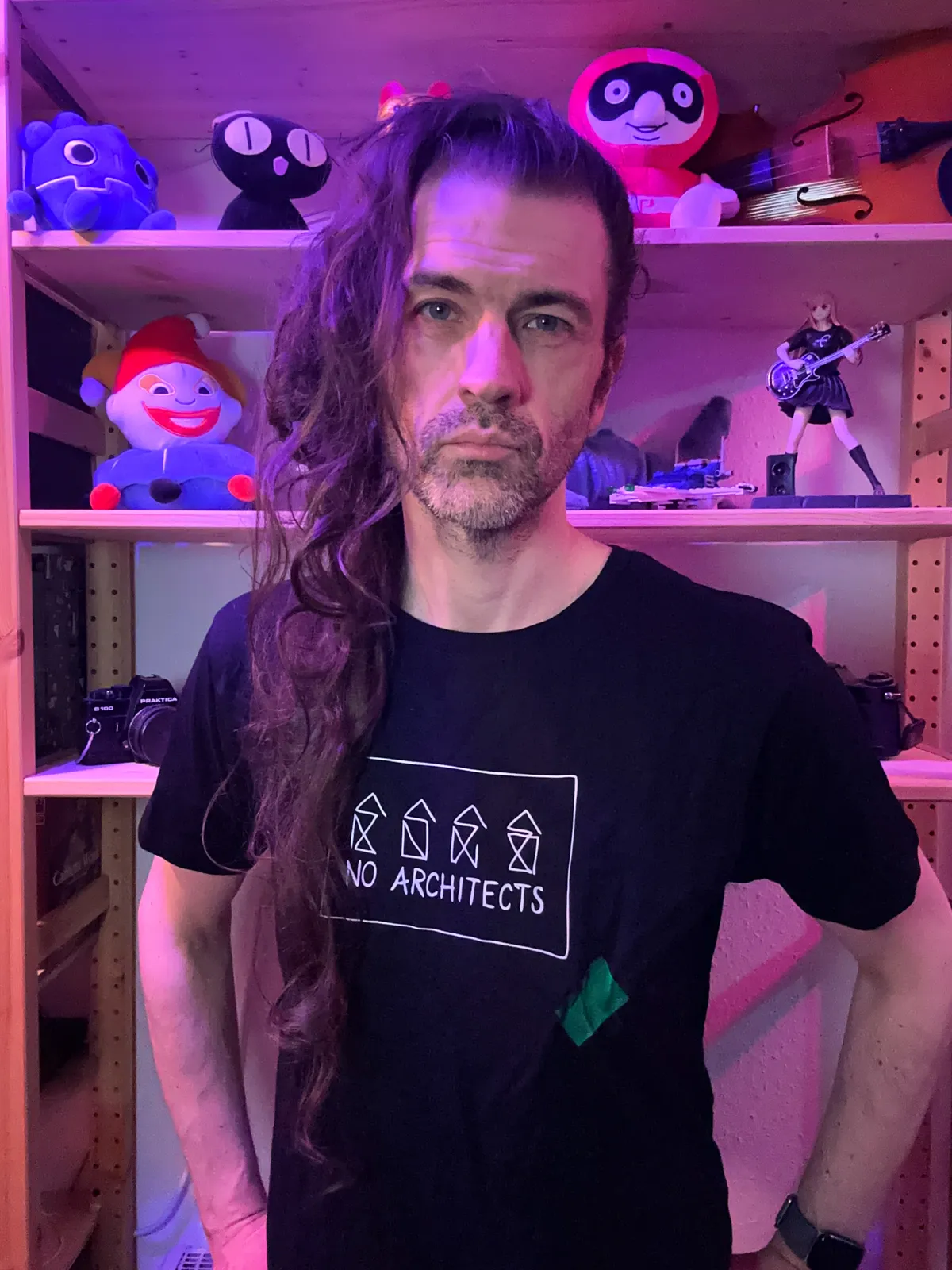 Some middle aged white dude with hair that has been growing for 2063 days