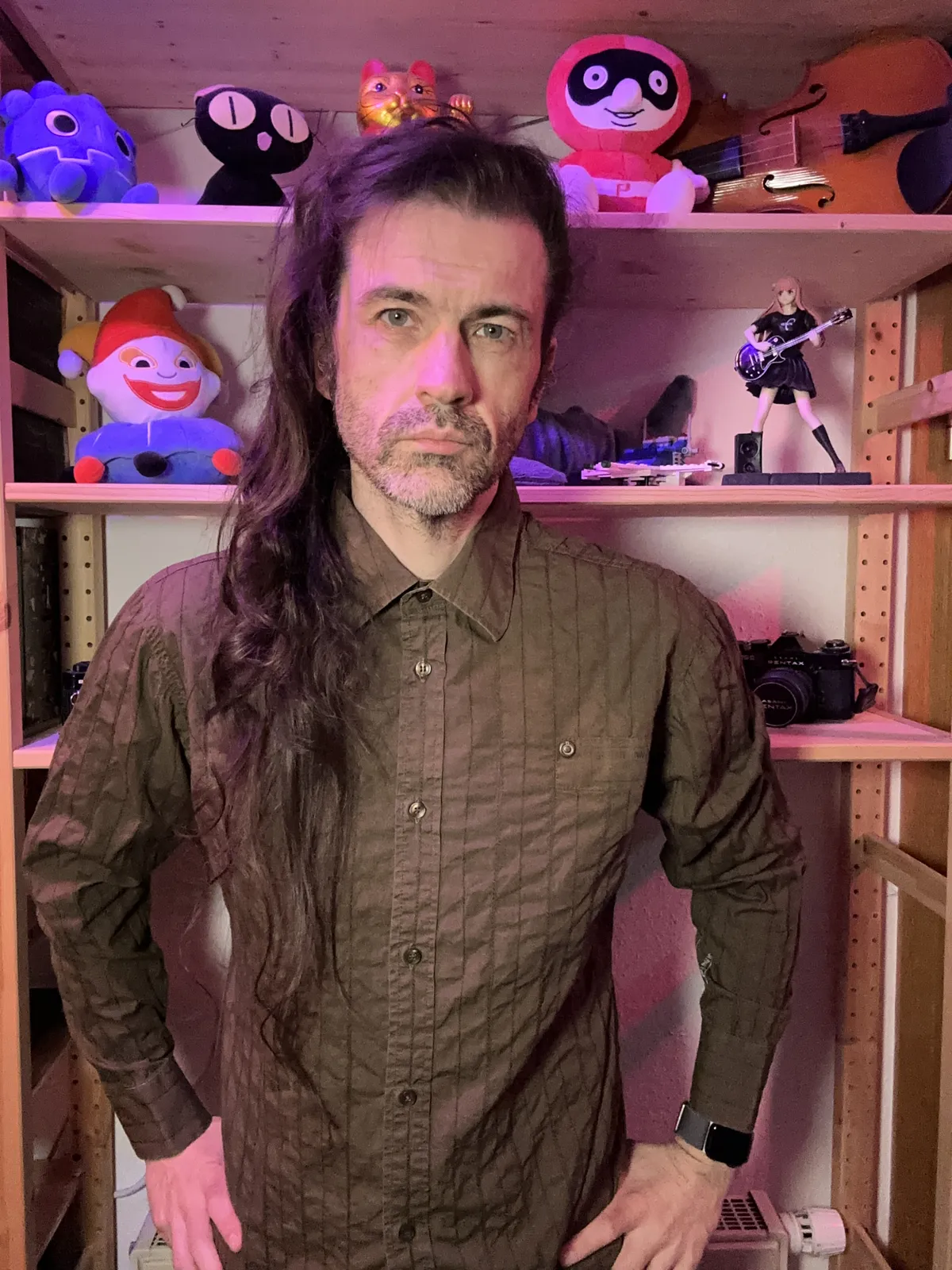 Some middle aged white dude with hair that has been growing for 2065 days