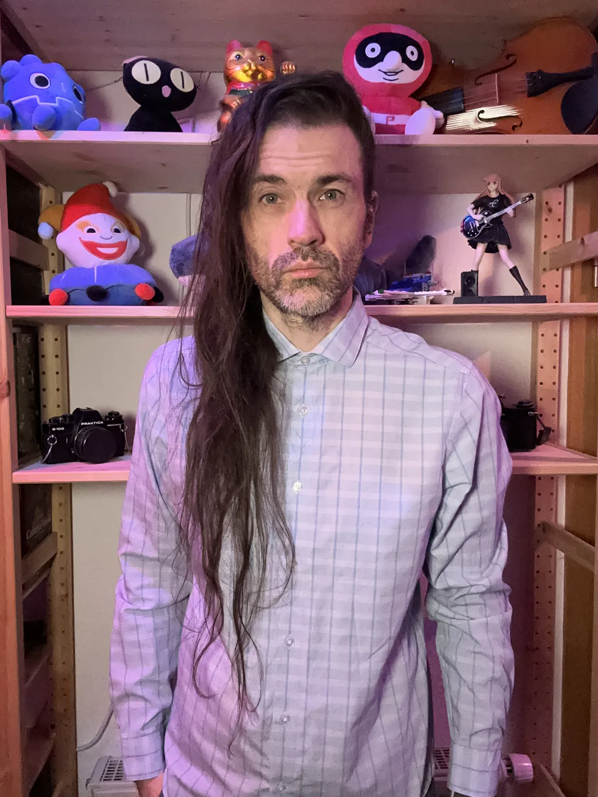 Some middle aged white dude with hair that has been growing for 2067 days