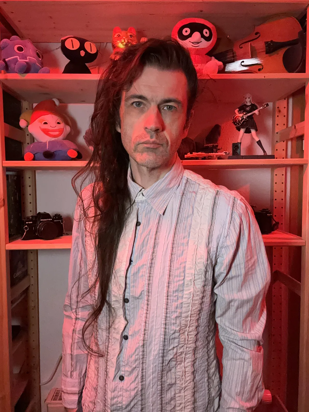 Some middle aged white dude with hair that has been growing for 2071 days