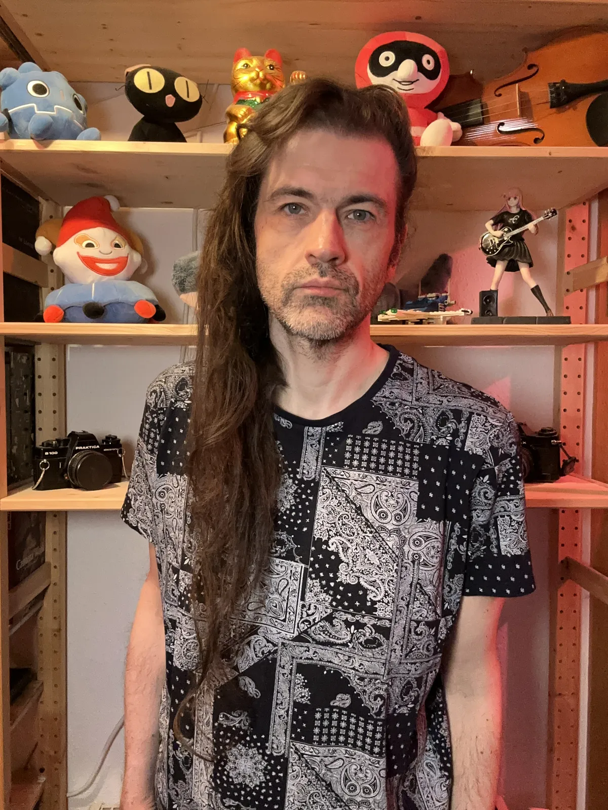 Some middle aged white dude with hair that has been growing for 2077 days