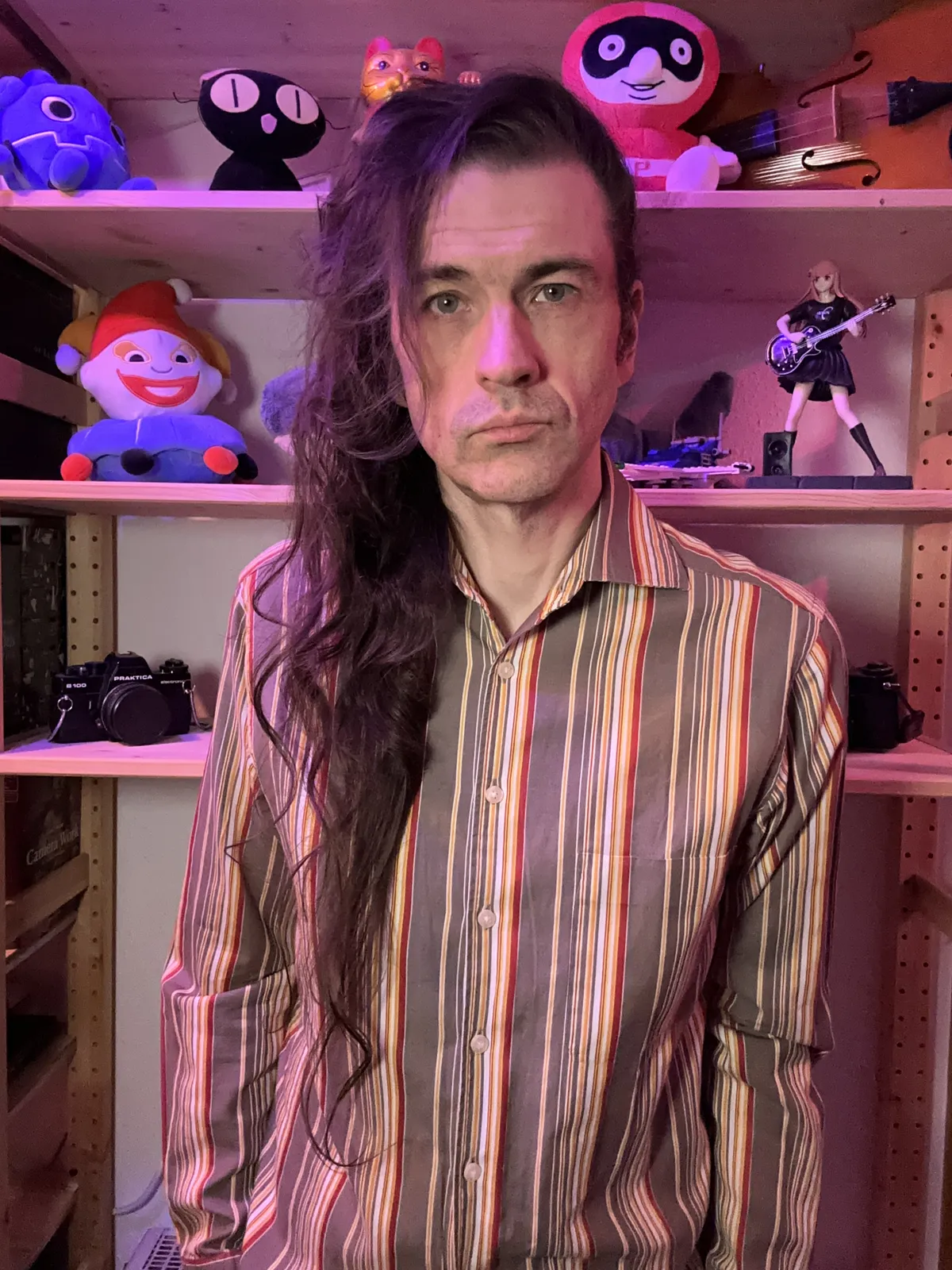 Some middle aged white dude with hair that has been growing for 2083 days