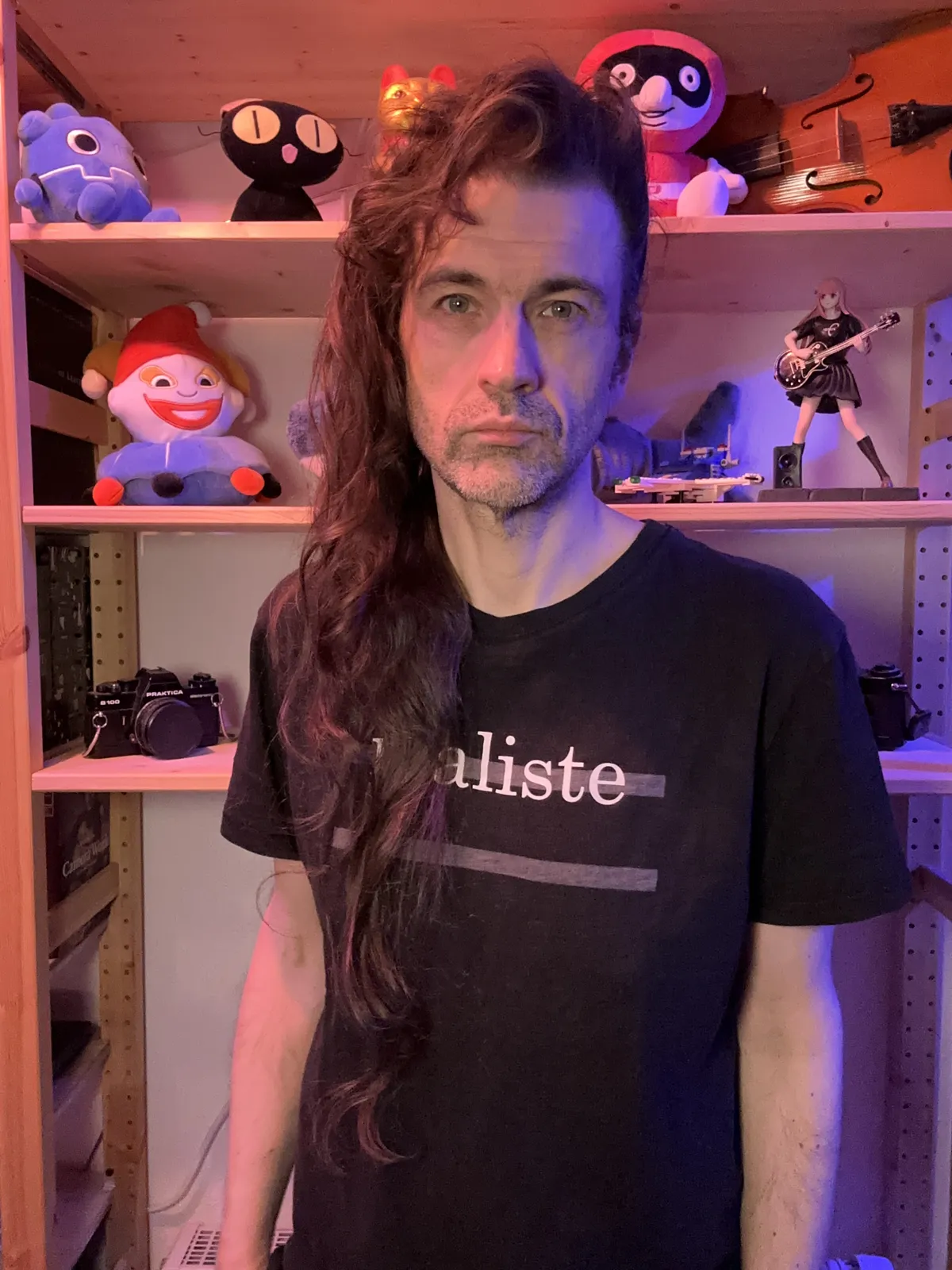 Some middle aged white dude with hair that has been growing for 2087 days