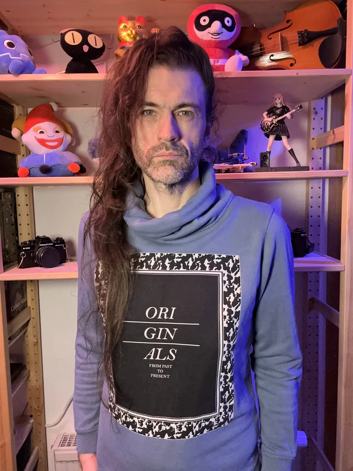Some middle aged white dude with hair that has been growing for 2093 days