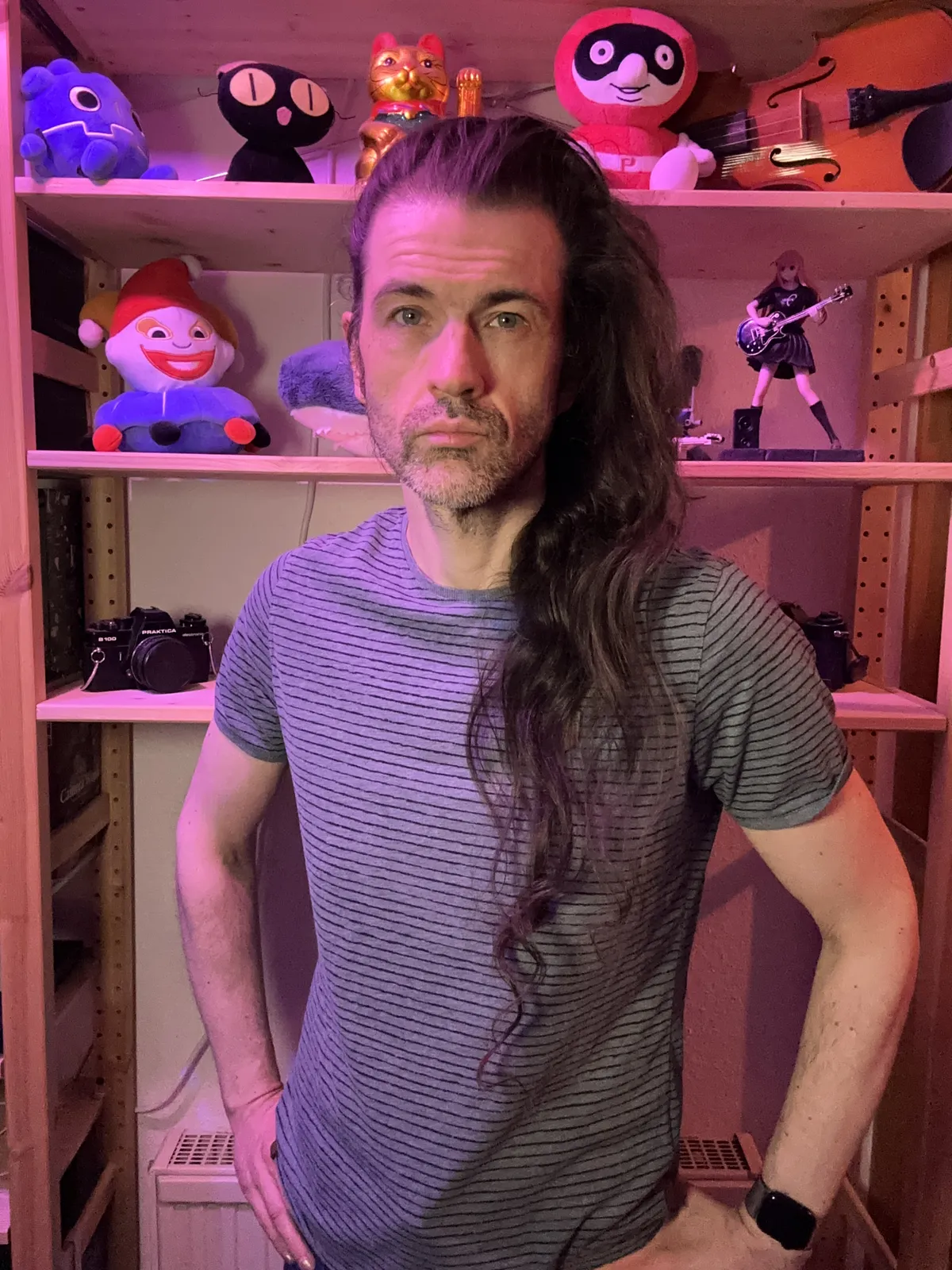 Some middle aged white dude with hair that has been growing for 2102 days