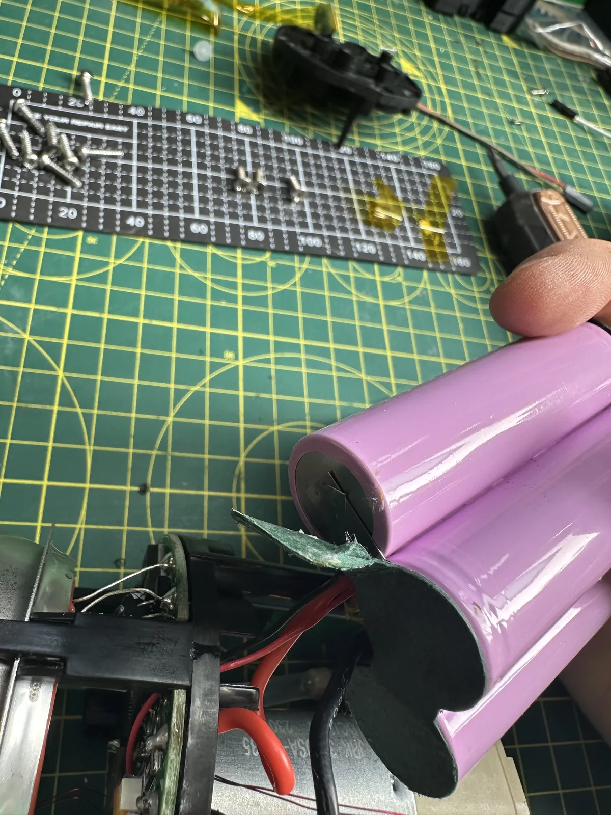 Opening the paper insulation to be able to measure the pack