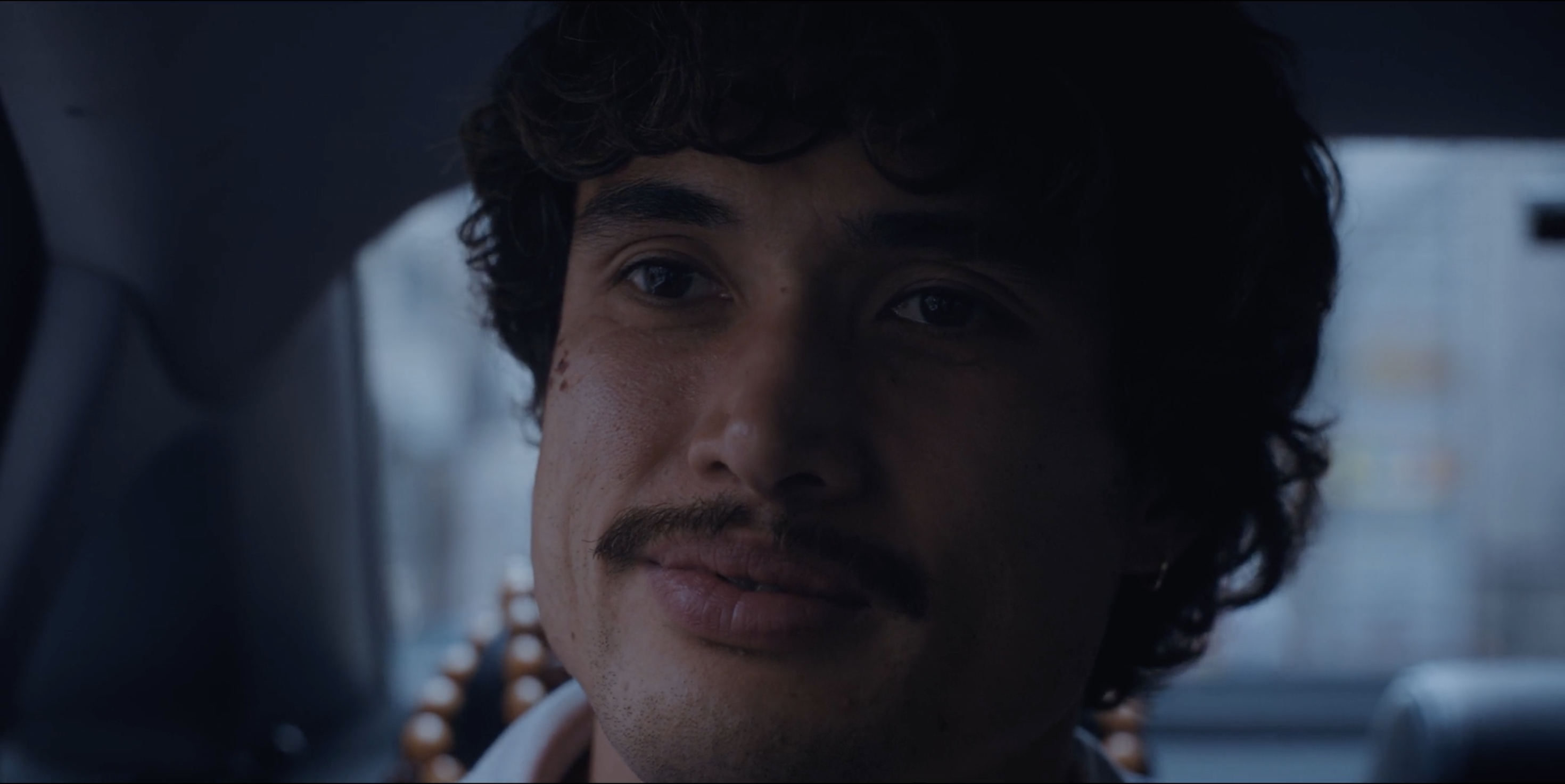 Austin slowly stopped smiled, Beef season 2