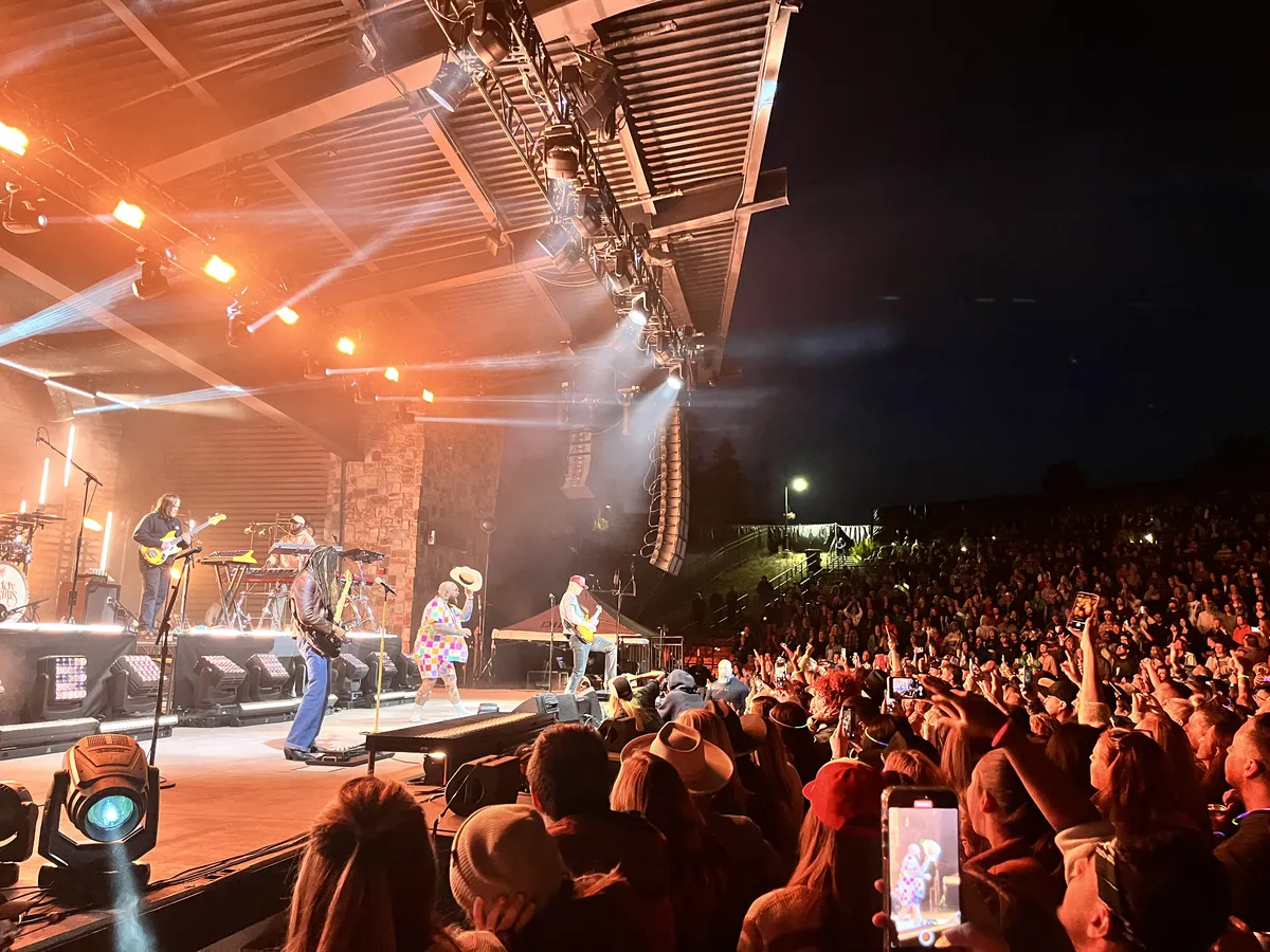 20240909_020358062_iOS