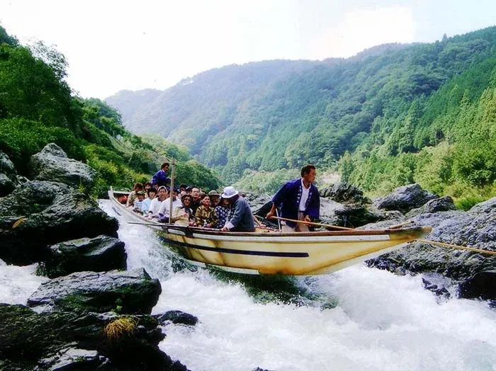 hozugawariverboatride