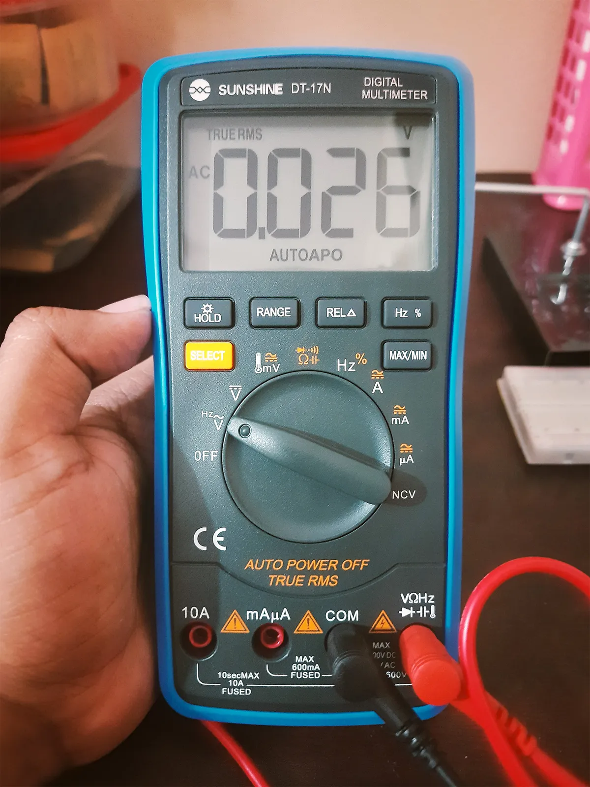 digital_multimeter