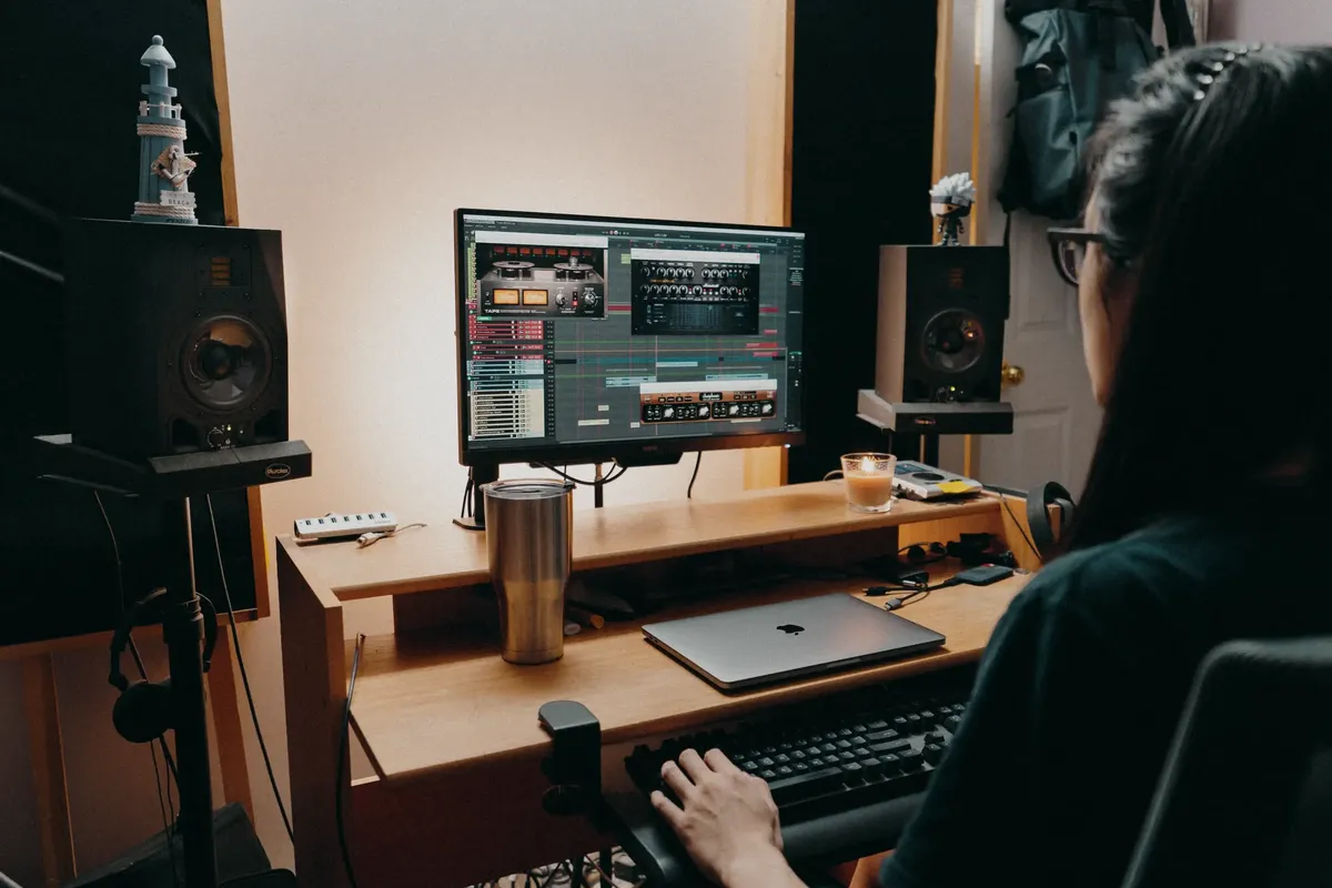 Final form of my bedroom studio setup