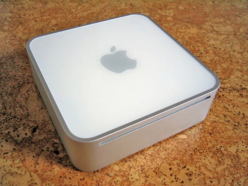 Mac_mini_G4-2005-04-05