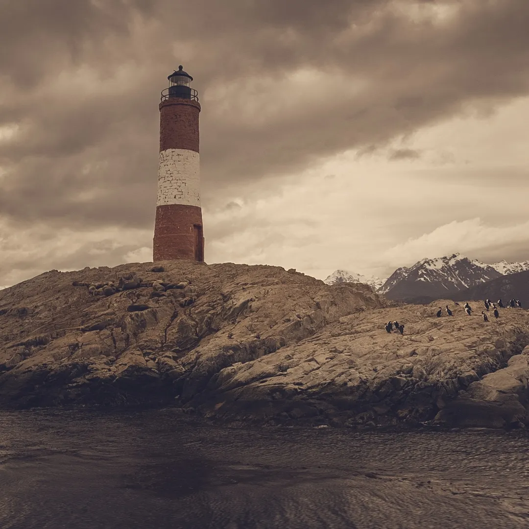 Les Eclaireurs Lighthouse