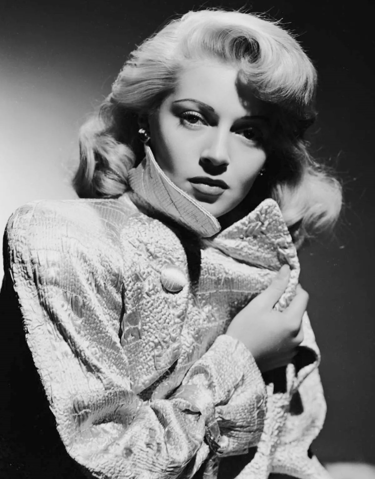 lana-turner-17115041533nk