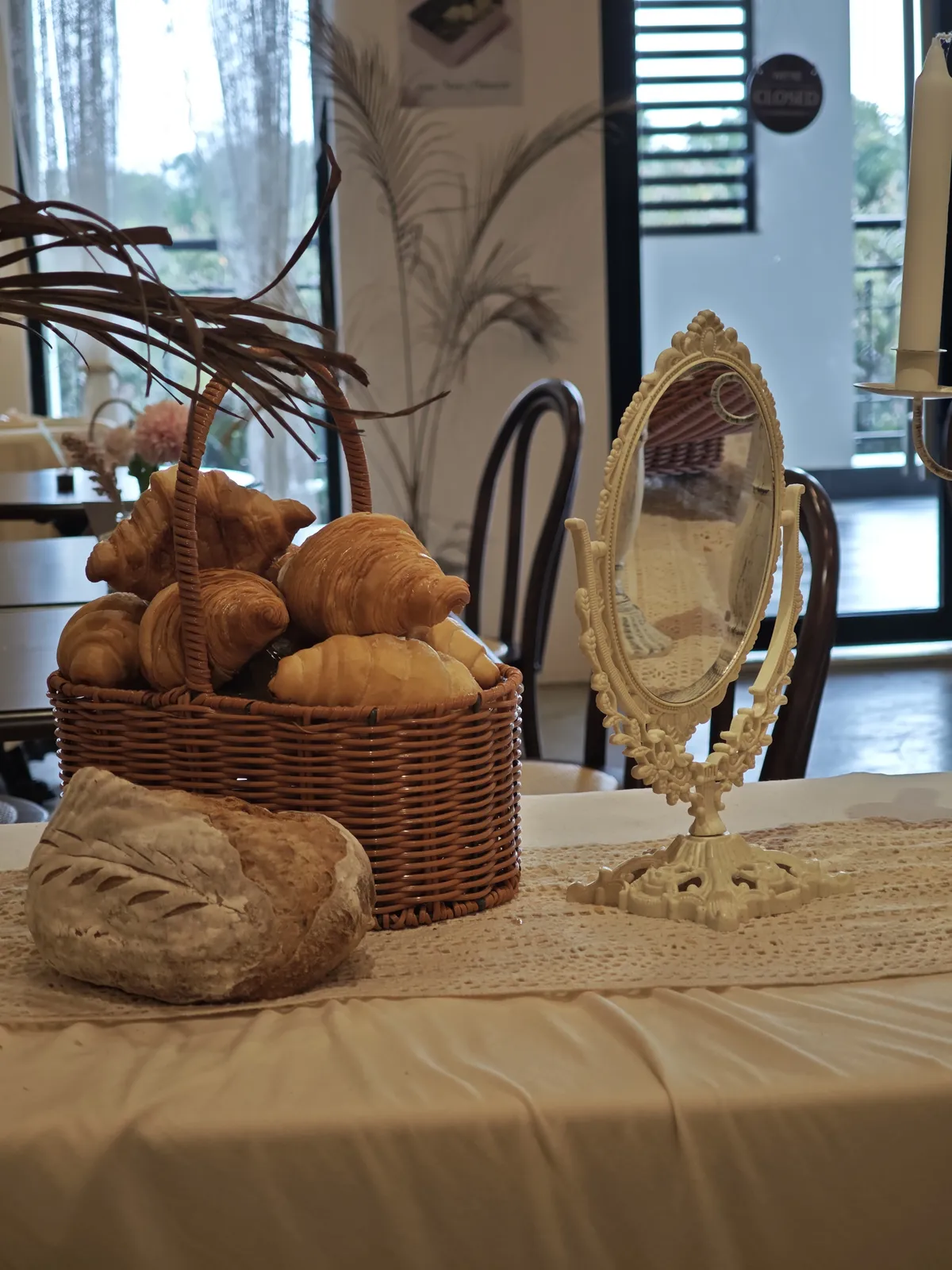 Cafe_MIrror