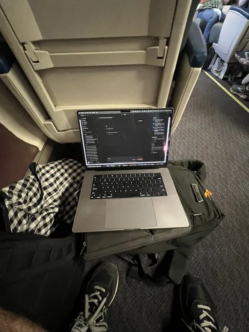 Train macbook