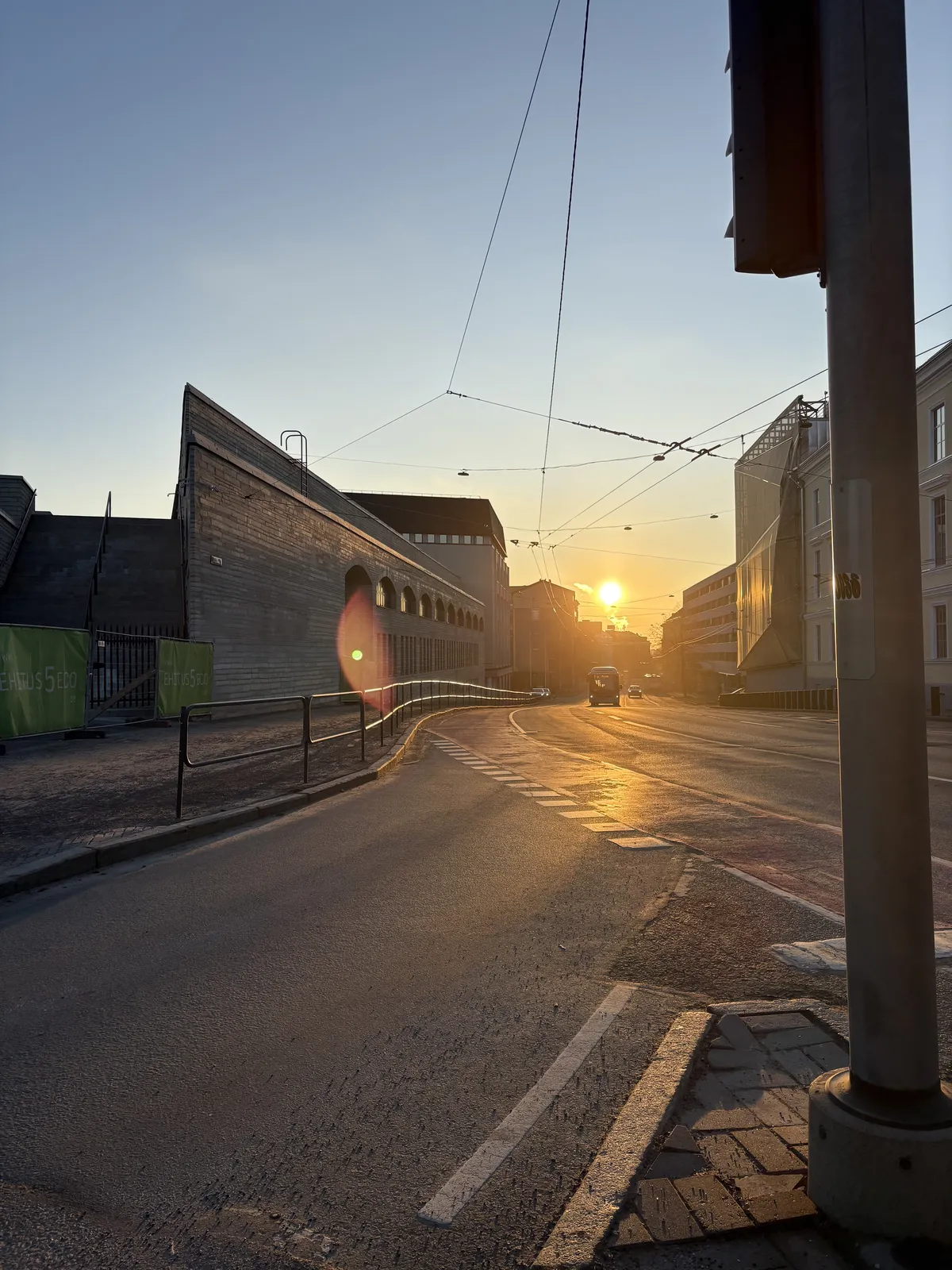 sunset_tallinn_2025-02