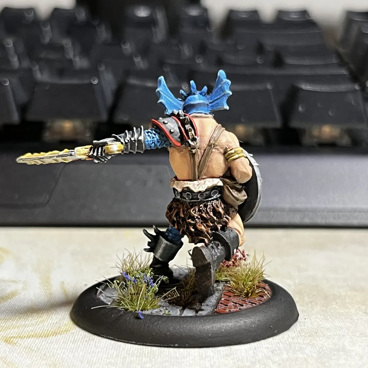 Warduke, from the back. Miniature by Forge of Ice and available via Fenris Games