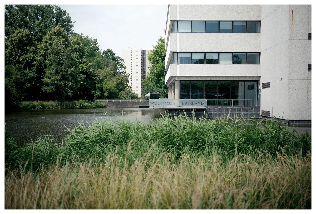 c12945a7-5056-4694-986e-8b49e75048bf_rw_1920