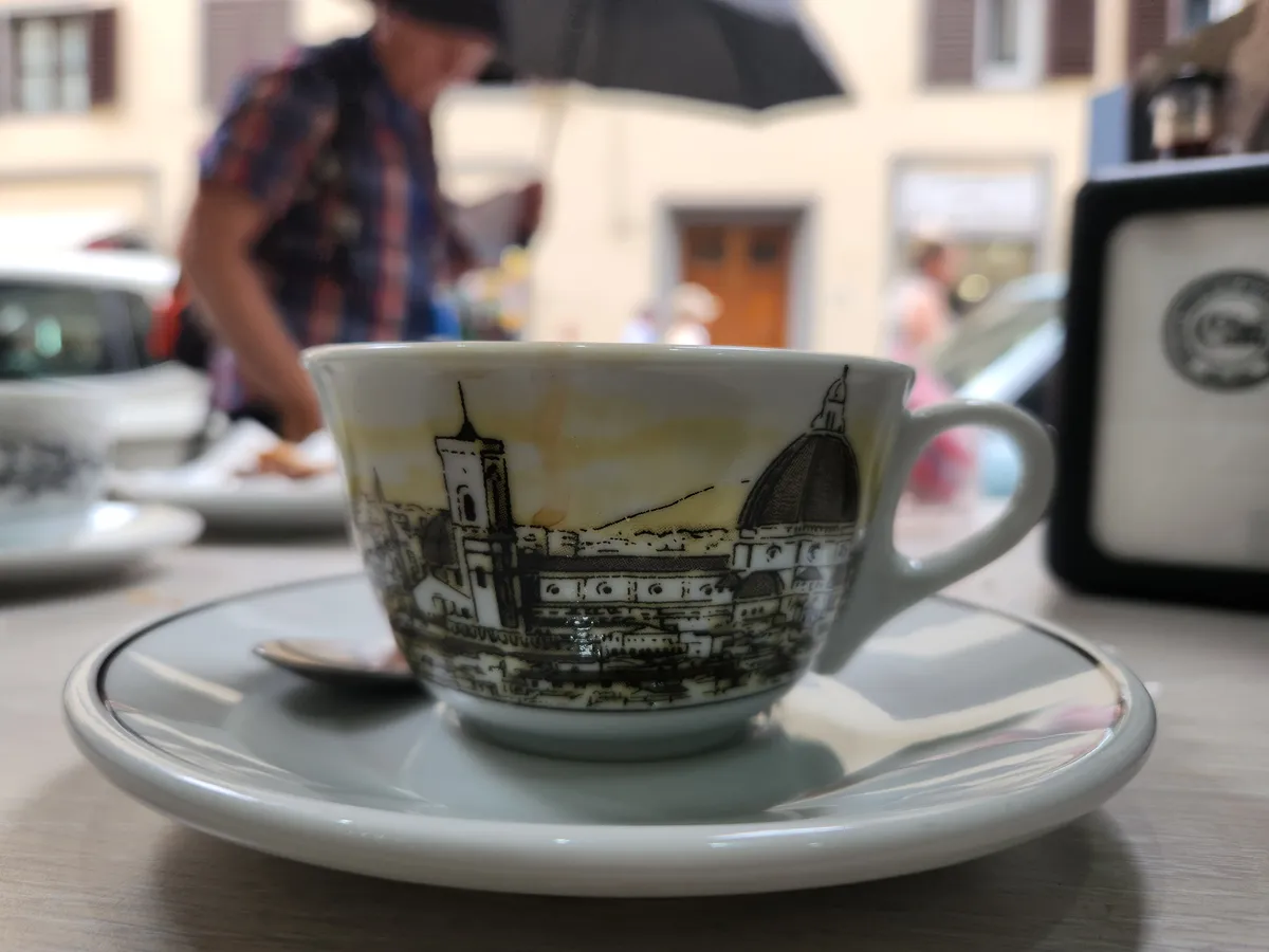florence cafe_loganletsgo