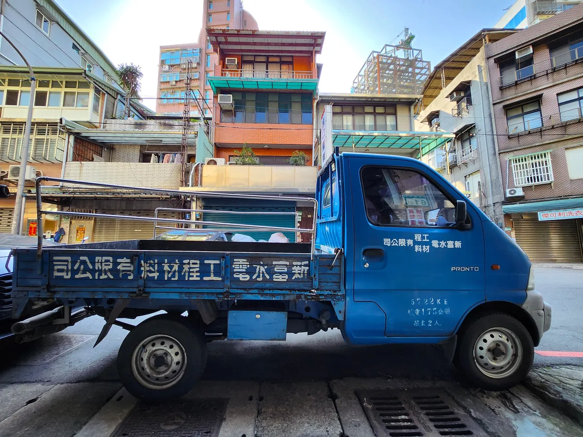 taipei truck loganletsgo