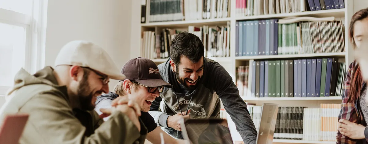 priscilla-du-preez-XkKCui44iM0-unsplash