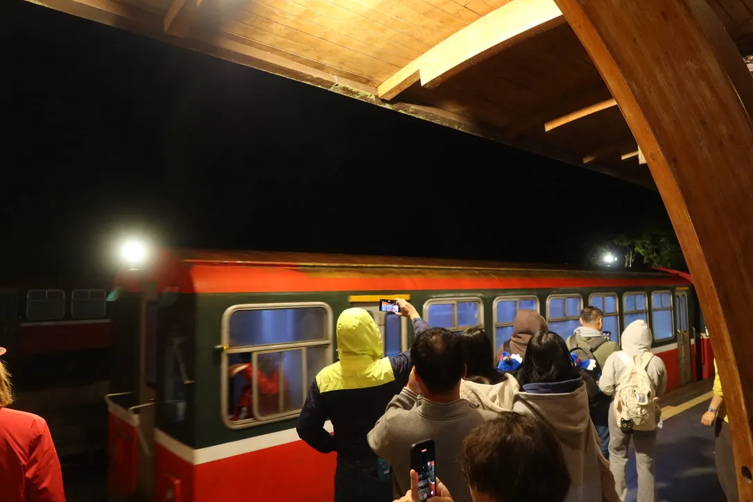 4F5DEDE4-EF13-41C3-9EC7-8E14AEEC97AA_1_105_c