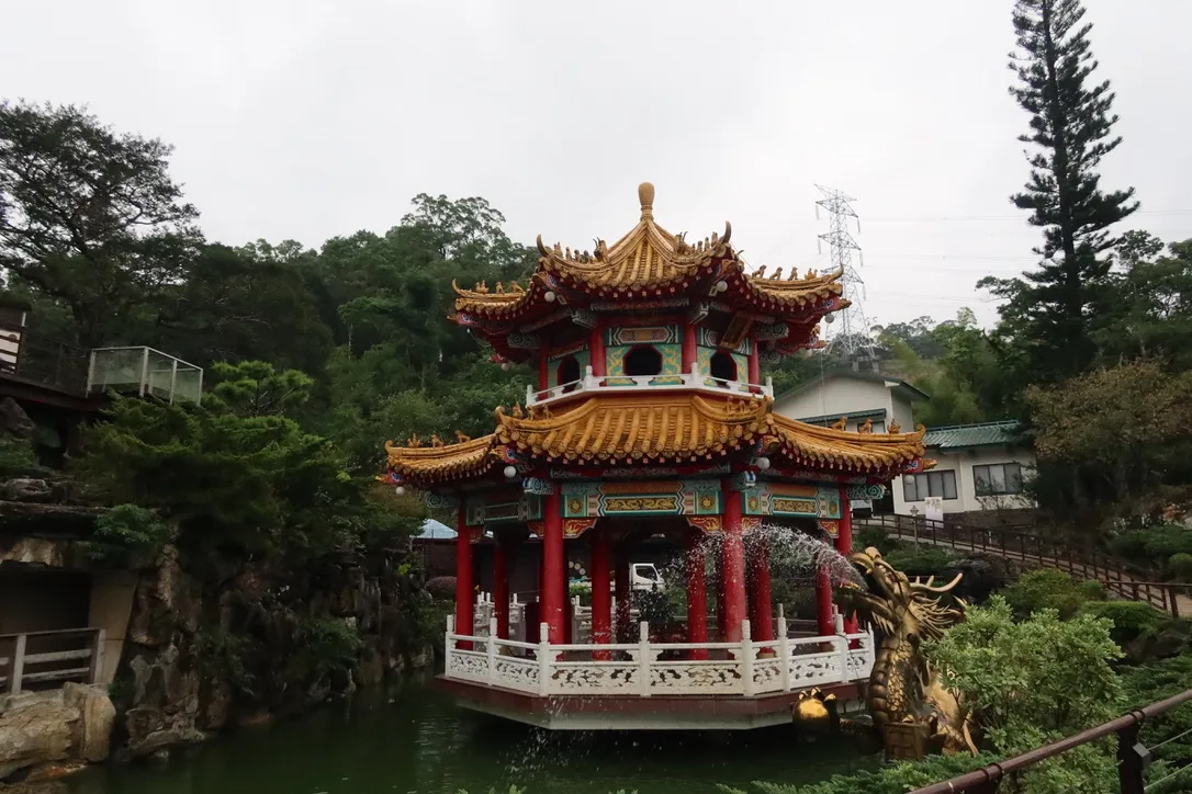 4FF77803-C422-40AB-81FB-7770E6B542AE_1_105_c