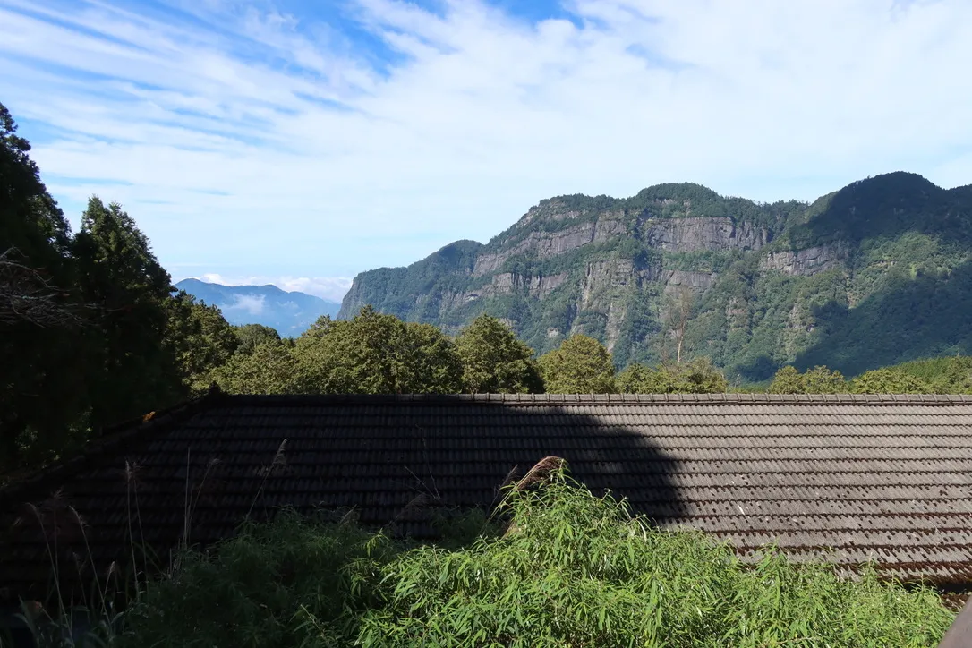 706BAAB7-99BD-4B61-8220-C58859FFE60B_1_105_c