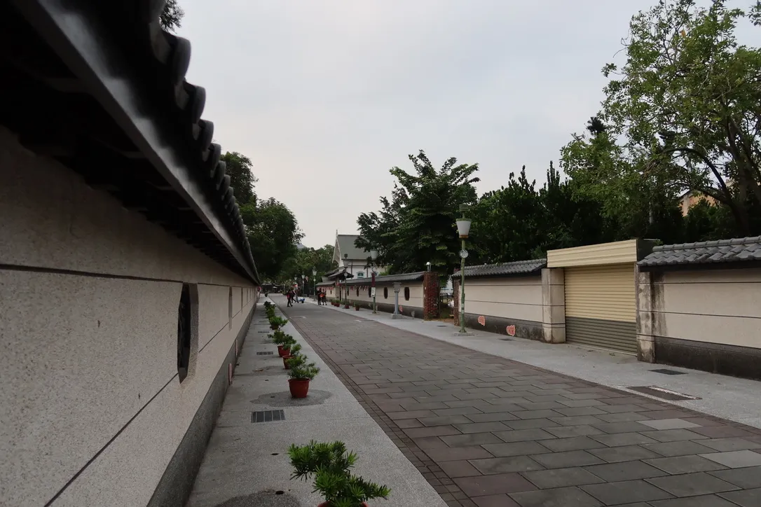 7FB8180B-2439-4B1D-A378-507A6A8D12A5_1_105_c