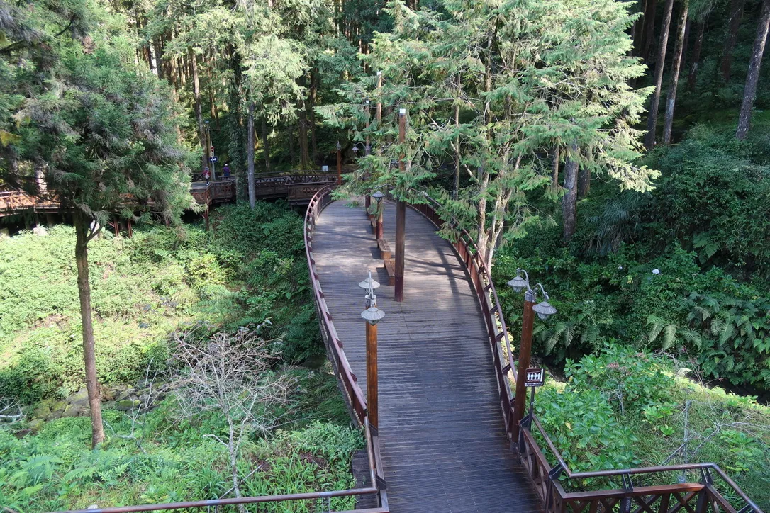 93B4AFF9-255B-4219-9C4A-CA530F5C4613_1_105_c