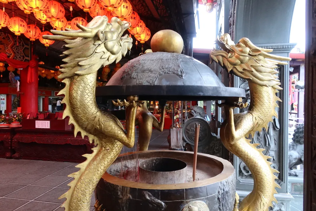 B3E87D22-7A63-4C9C-9358-5A3CC75A1A38_1_105_c