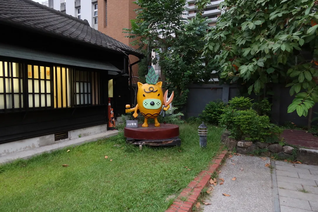 B456993A-53A0-4D19-B916-2F07D7870F42_1_105_c