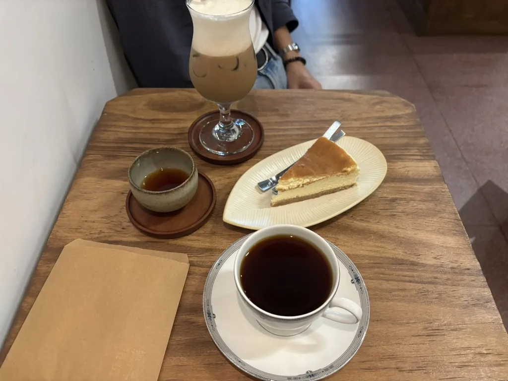 BCAD4E62-BBB5-48CA-ADB6-287A7B8C423C_1_105_c