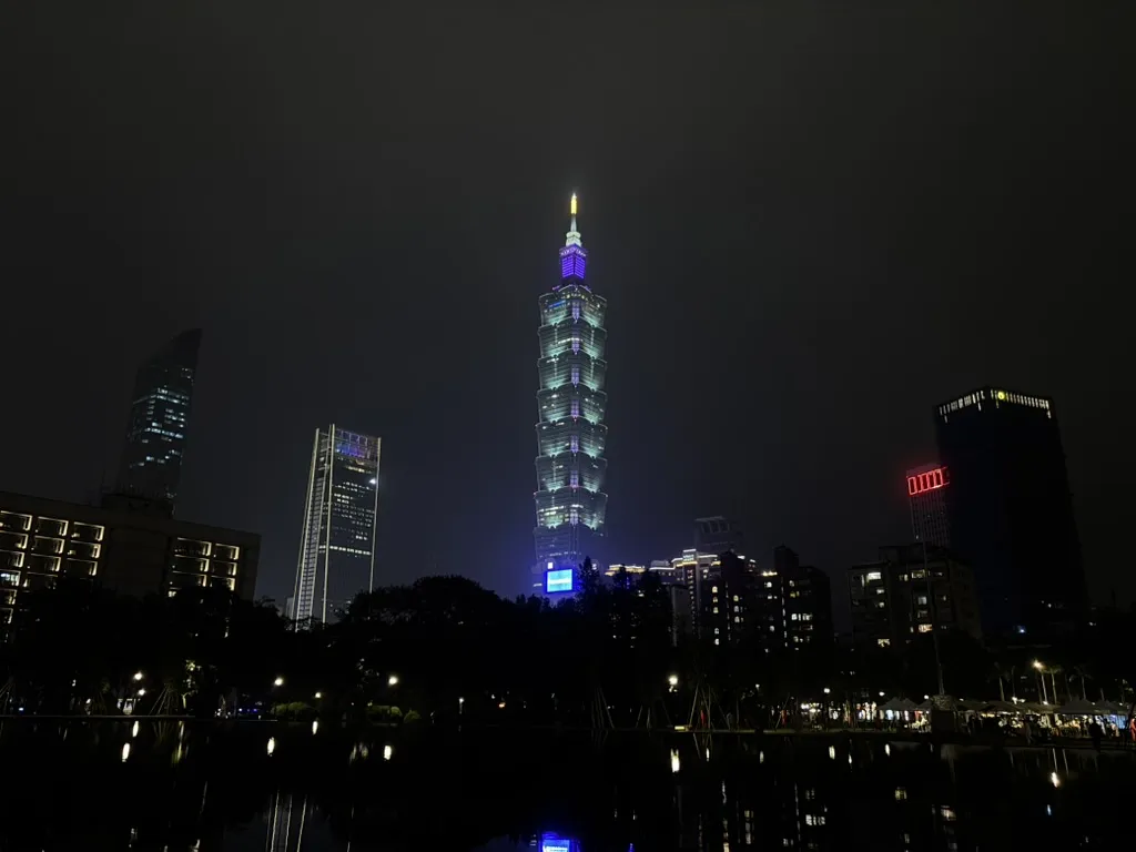 FBF3FEDC-C9C3-400E-A22E-2290C772B9B1_1_105_c