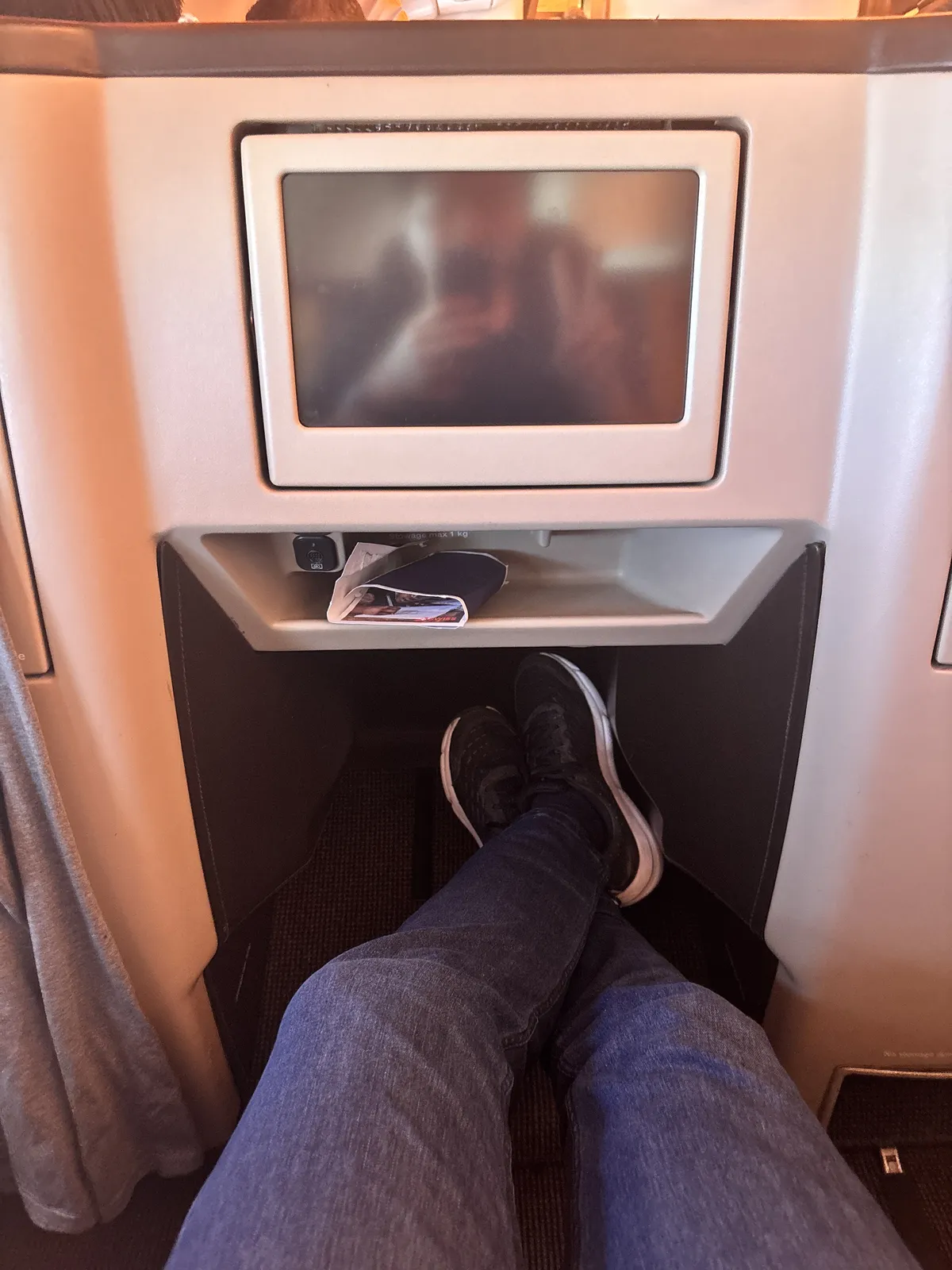 Seat Throne 4