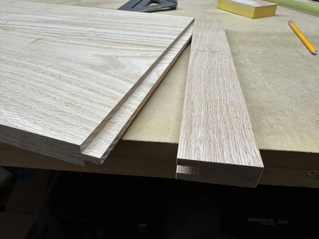 Bottom trim