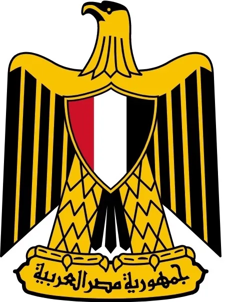 上图：埃及国徽上的萨拉丁之鹰（Eagle of Saladin），图案上的鹰就是一只西奈半岛常见的金雕（Golden Eagle）。地中海北部的金雕（Golden Eagle）、 白肩雕（Imperial Eagle）和草原雕（Steppe eagle）在冬天会迁移到西奈半岛和红海一带。萨拉丁之鹰又被称为阿拉伯之鹰，常出现在现代阿拉伯世界的旗帜或徽章上，例如埃及、伊拉克、利比亚、也门、巴勒斯坦。