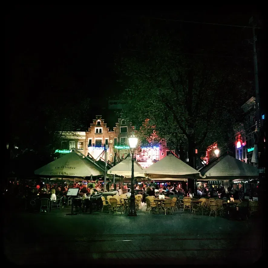 Leidseplein by night