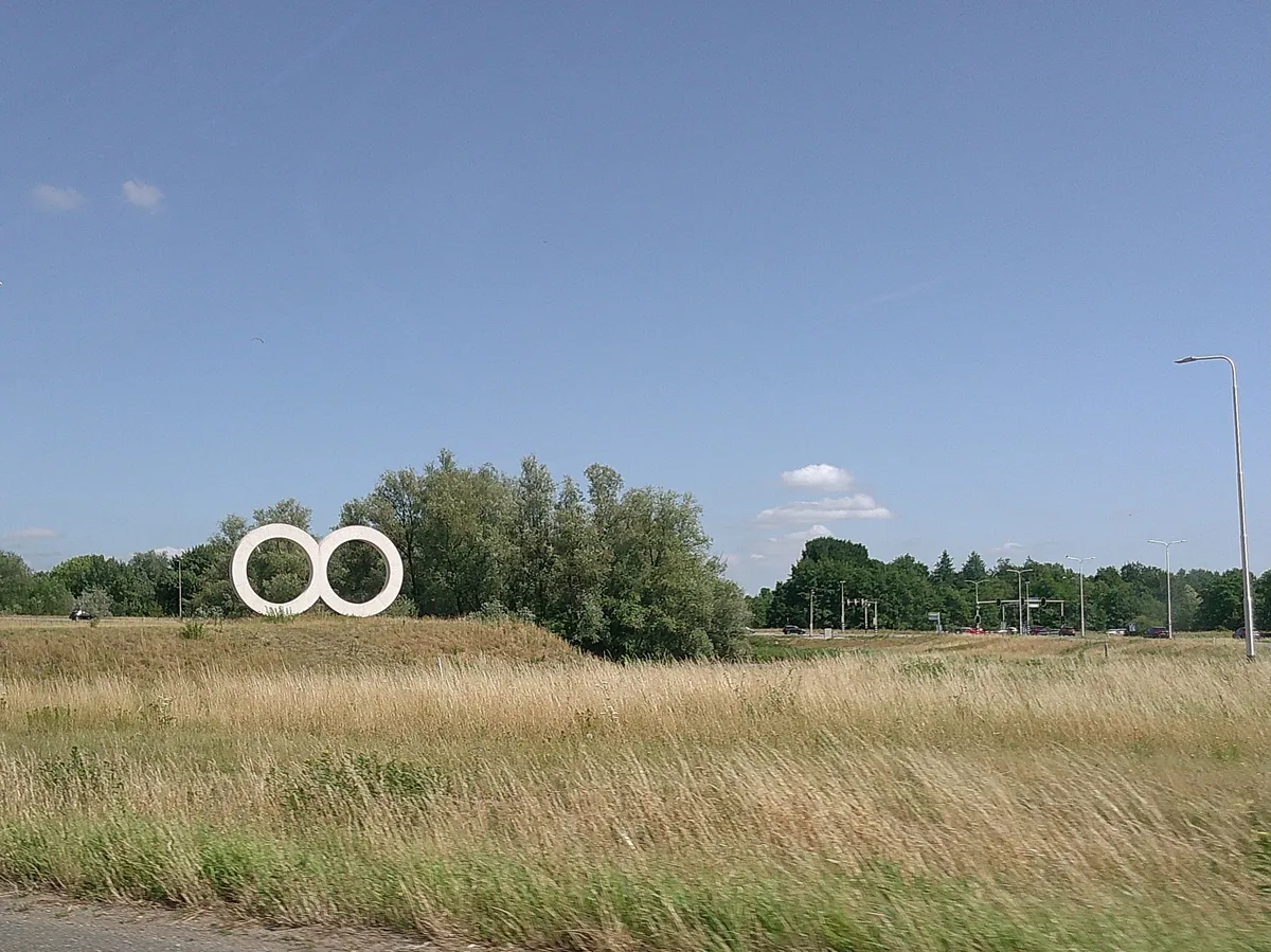 sometimes the freeway feels infinite 😆