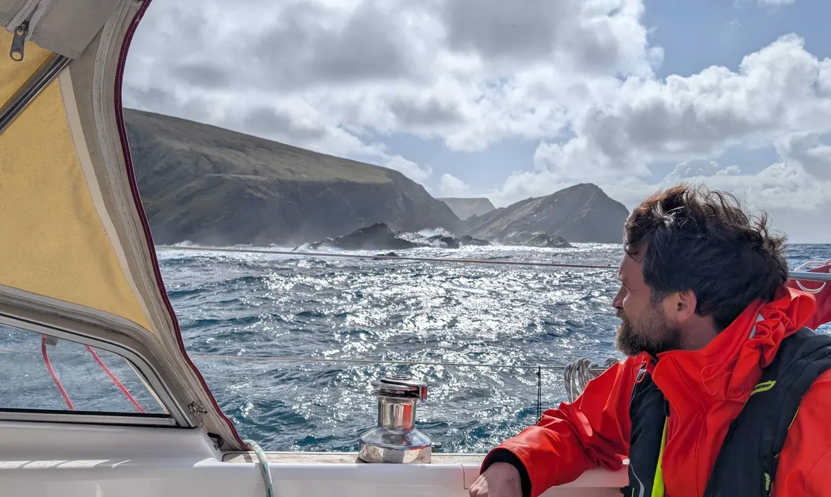 Stefano facing Hermaness cliffs