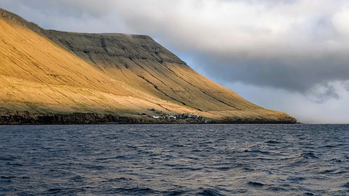 Hestur, Faroe islands