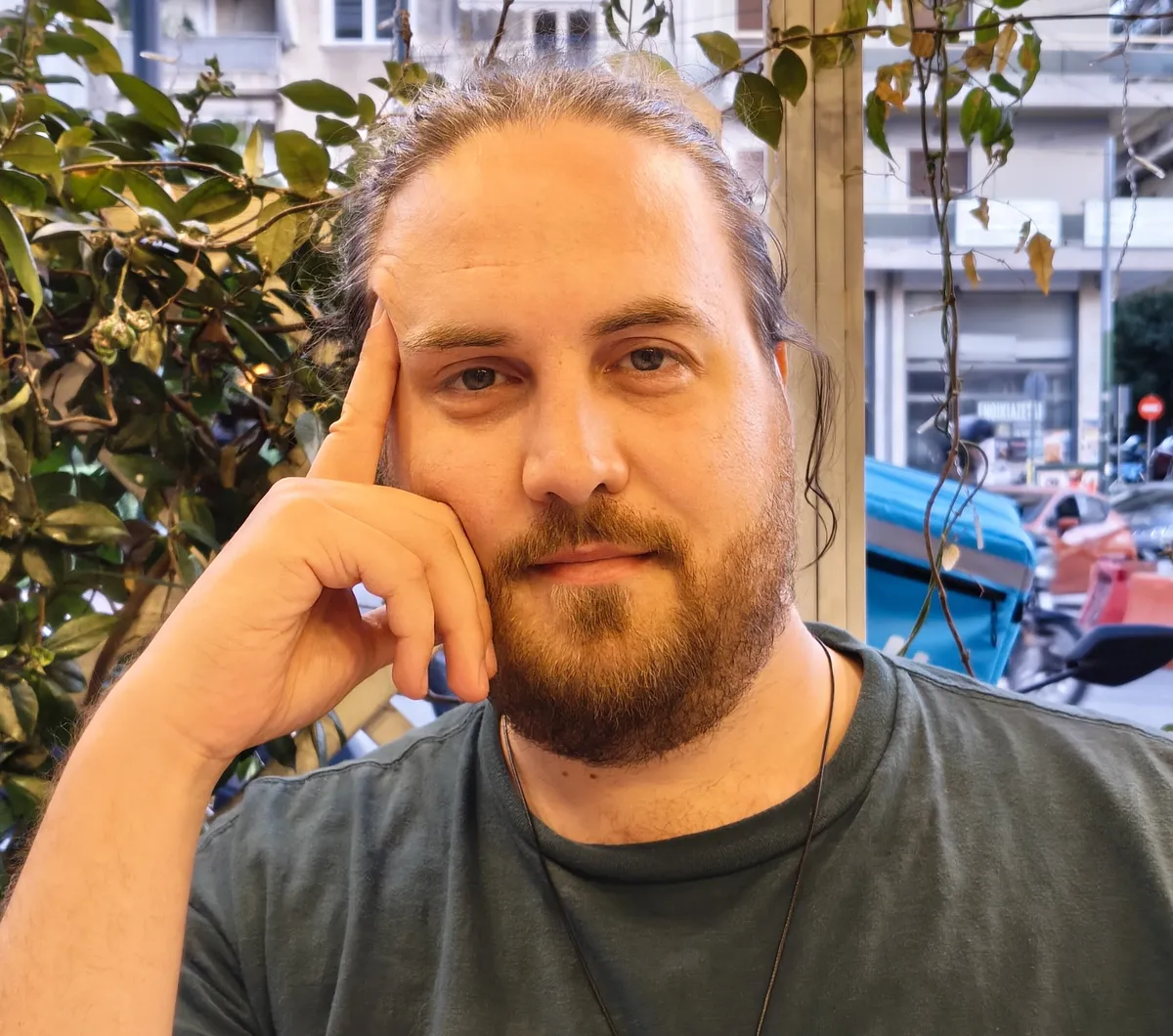 Nik Spyratos