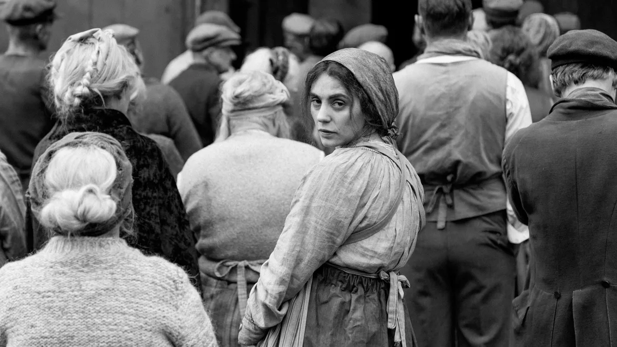 Girl With The Needle