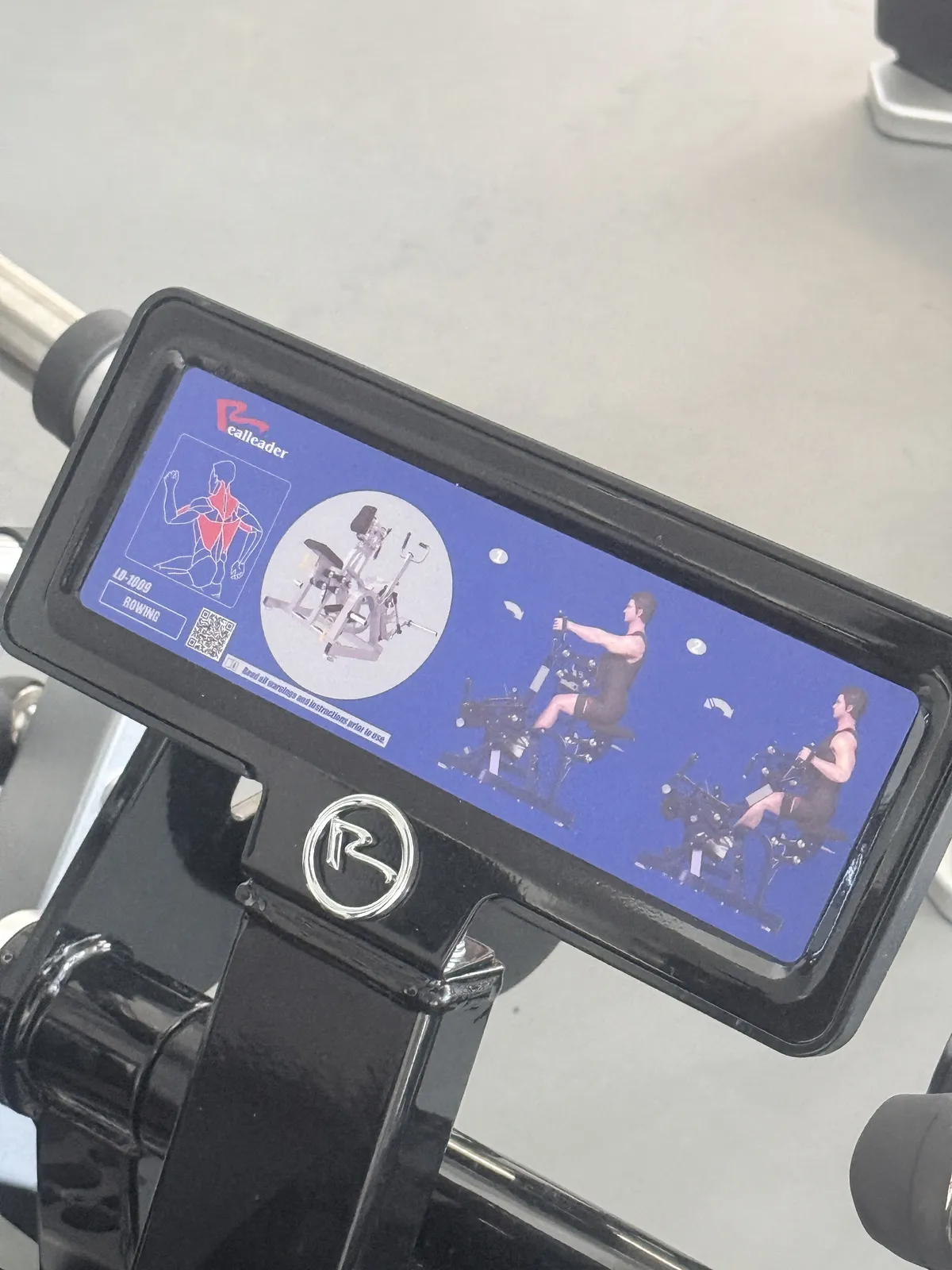 20260628 Illustration of chest-supported row machine
