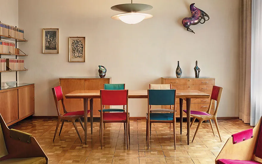 main-de-carli-furniture