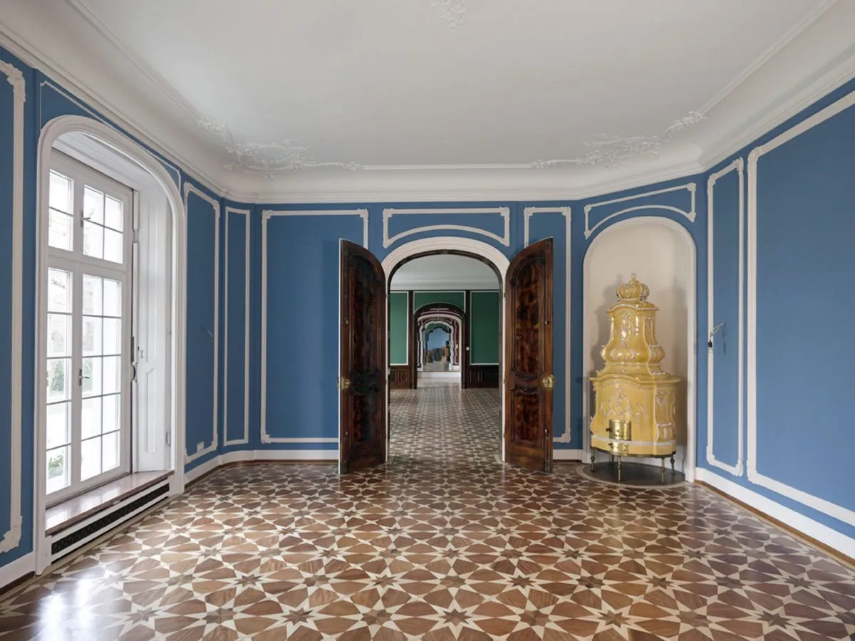 Residenz_blau_WEB-1200x900